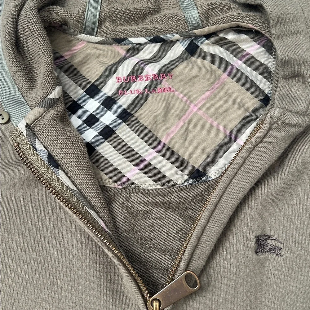 Burberry Green Zip-Up Hoodie - Picture 2 of 7